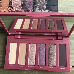 BRAND NEW UD Aphrodisiac Palette